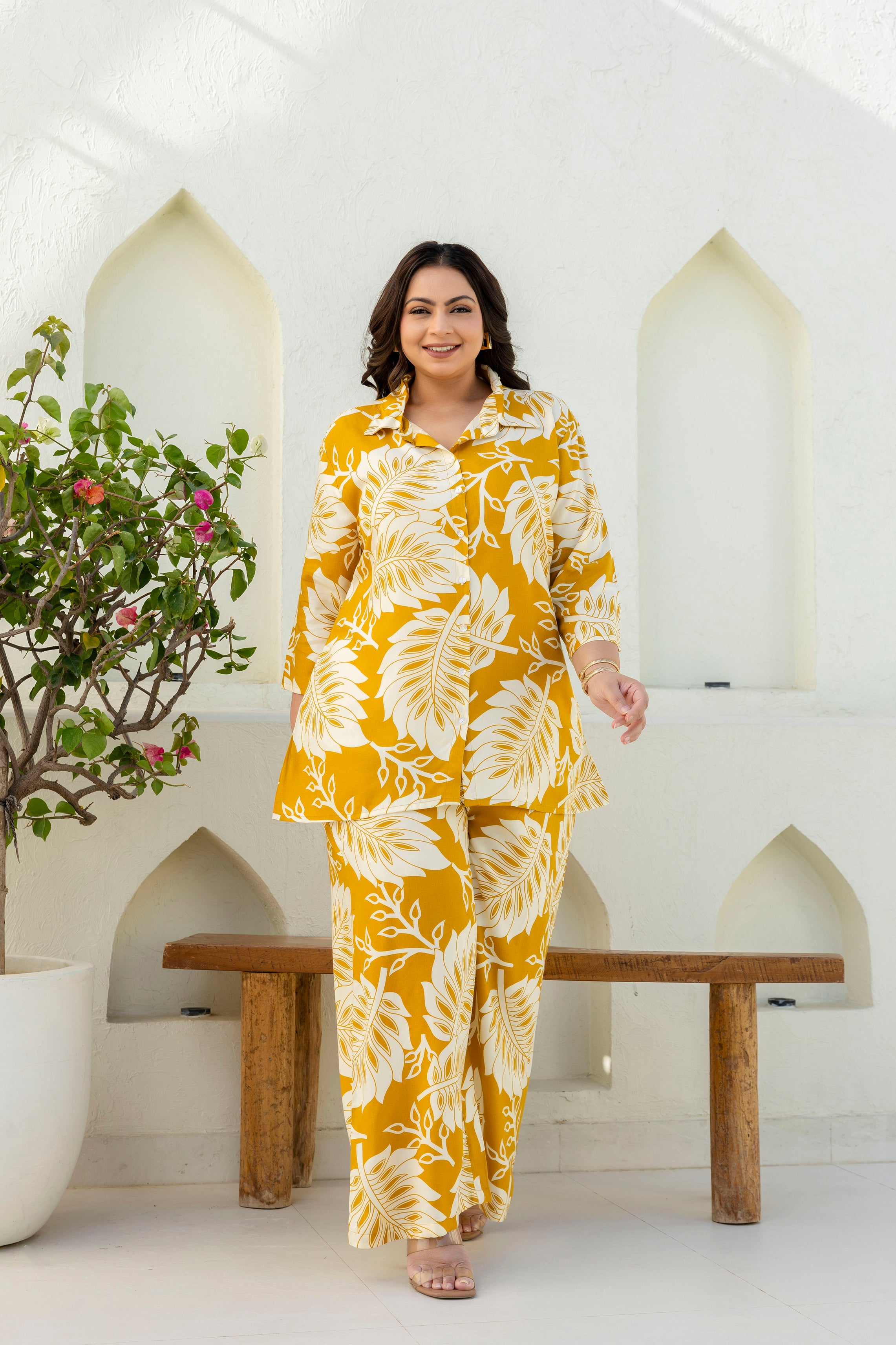 Mustard Tropics Statement Set