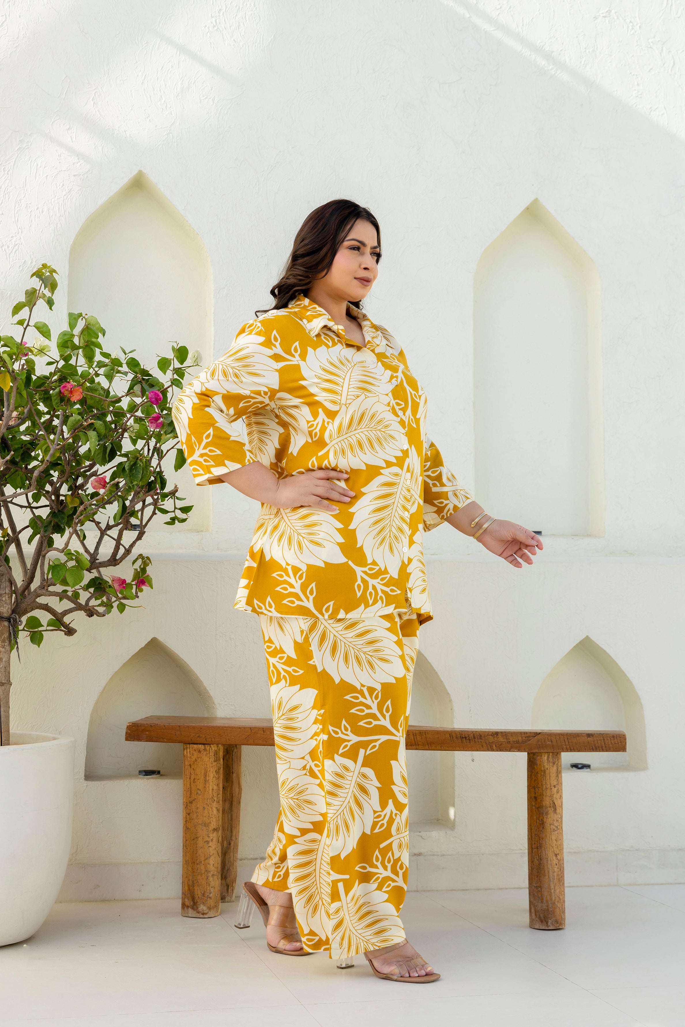 Mustard Tropics Statement Set