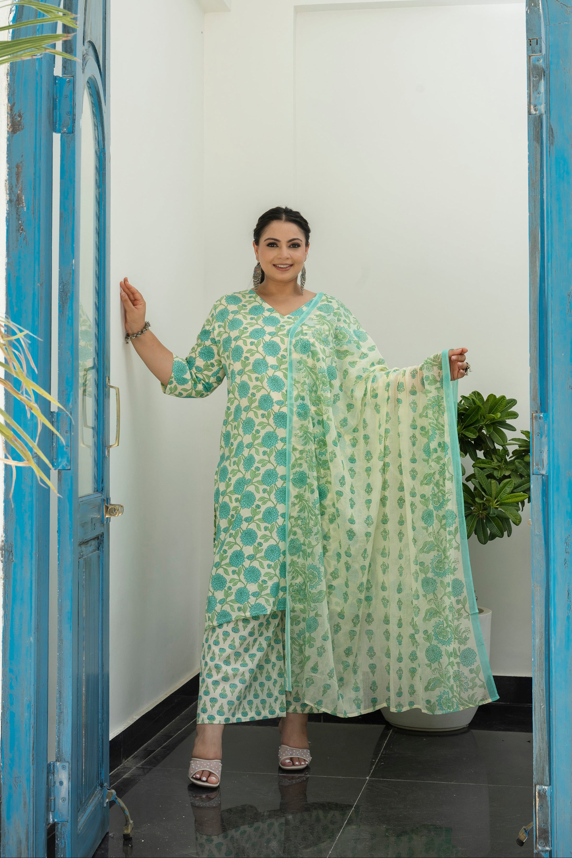 Off White Base With Turkish Print Kurta Set with Dupatta