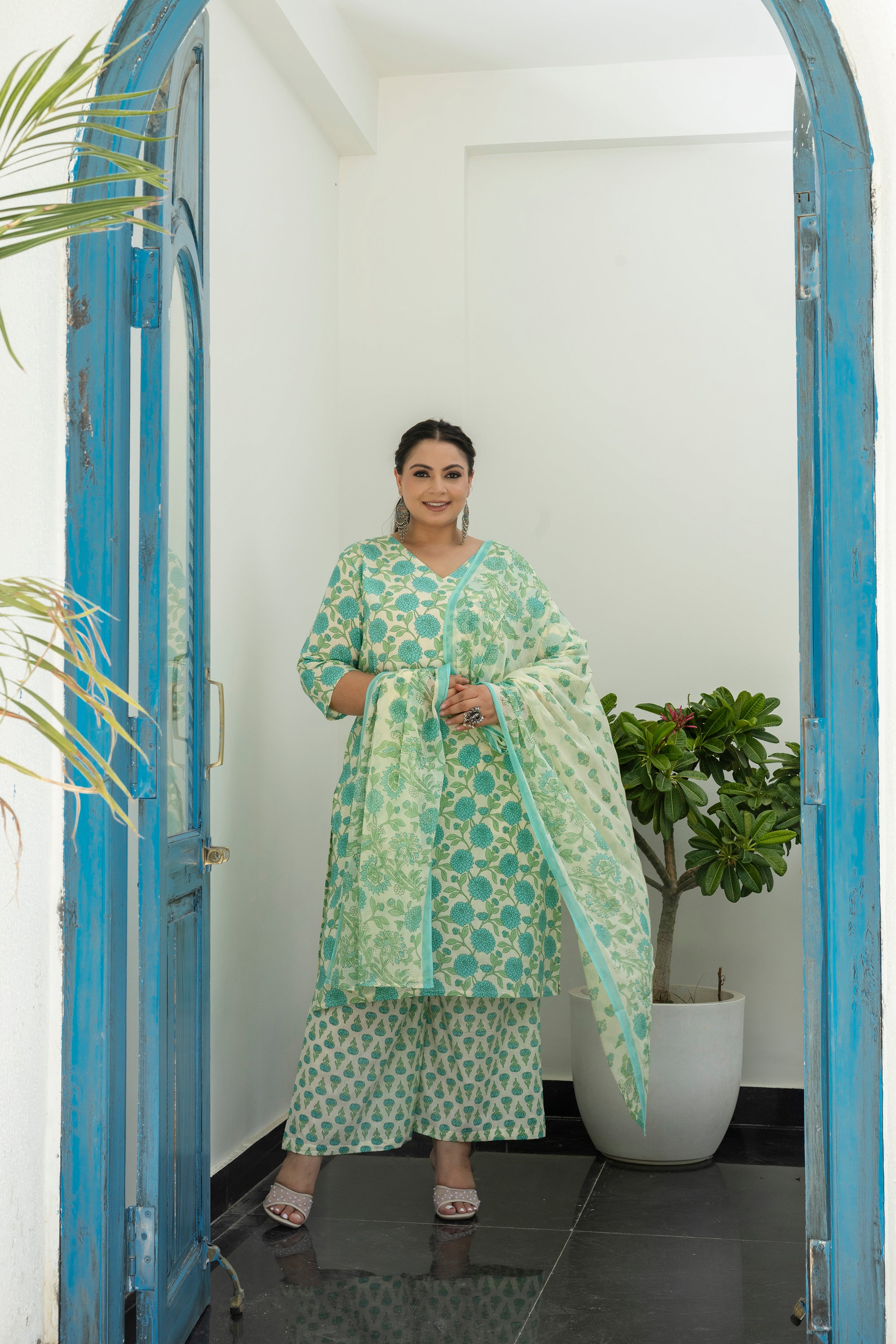 Off White Base With Turkish Print Kurta Set with Dupatta