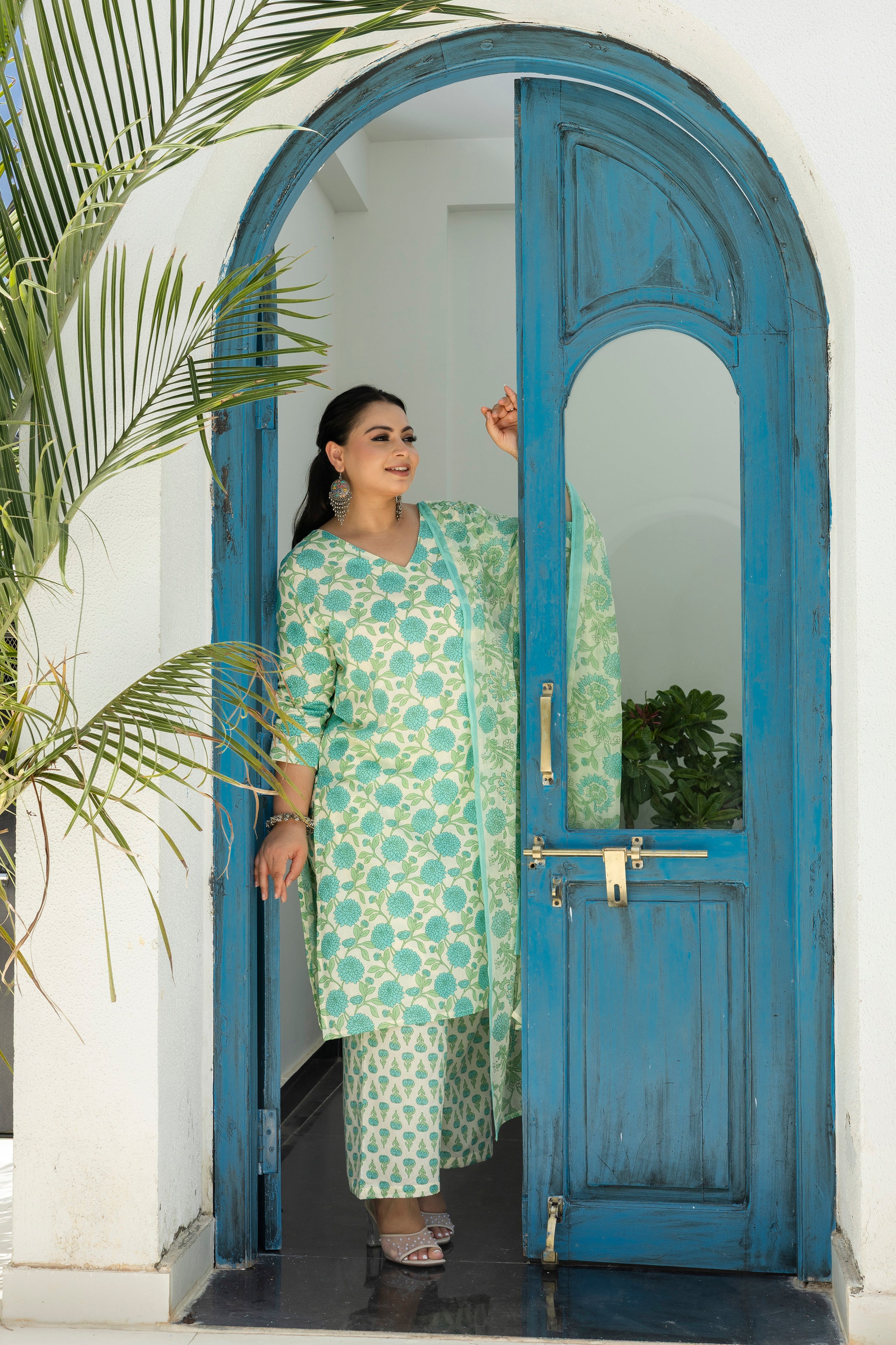 Off White Base With Turkish Print Kurta Set with Dupatta