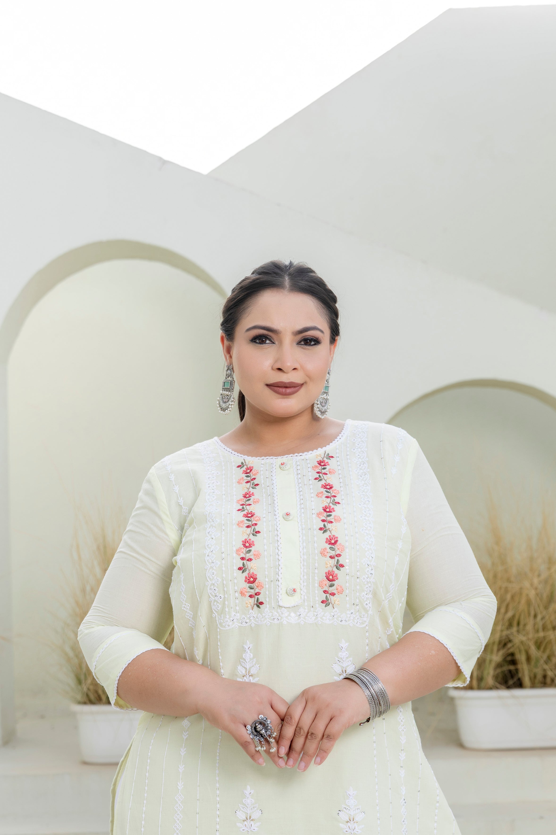 Cream Blossom Slub Cotton Kurti